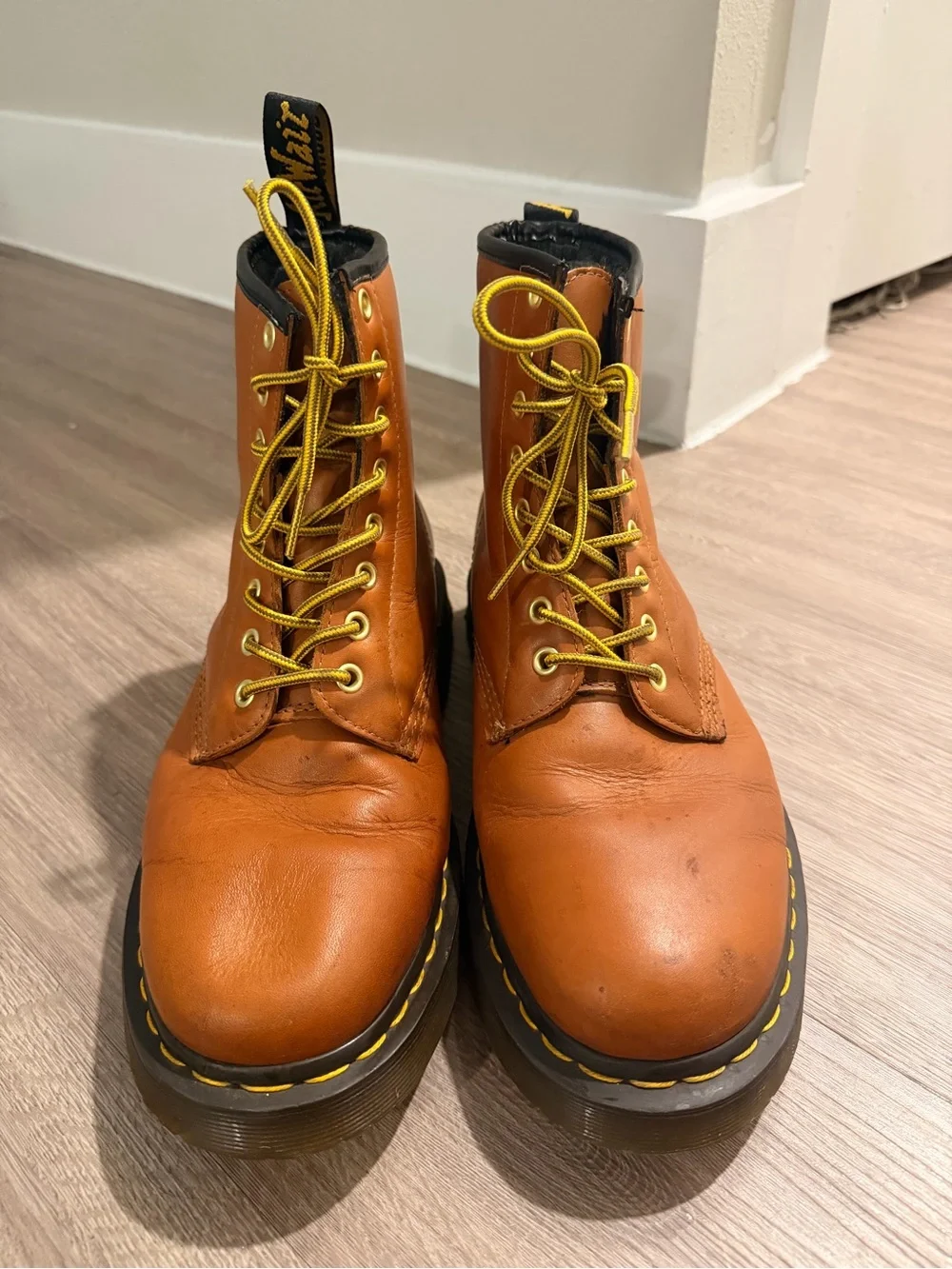 Dr Marten's Men's Brown Blizzard Wintergrip Lace Up Tan Boots Sz 9M